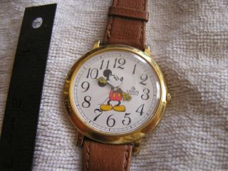 Vintage Mickey Mouse Lorus Quartz Watch V501 - 0a20