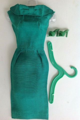 Vintage Barbie Green Silk Sheath Dress W/matching Heels 1962 - 1963 Vgc