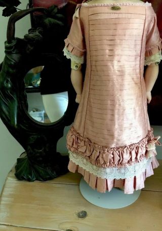 Antique Style Vintage Silk Blend Young Lady Doll Fashion