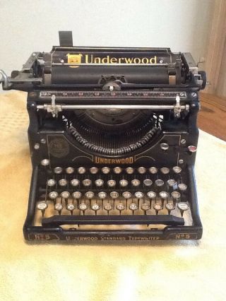 Antique Underwood Standard No.  5 Typewriter.  A Beauty