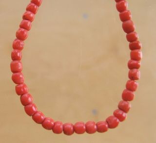 WONDERFUL ANTIQUE REAL CARVED CORAL BEAD NECKLACE 14g 4