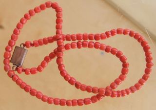 WONDERFUL ANTIQUE REAL CARVED CORAL BEAD NECKLACE 14g 6