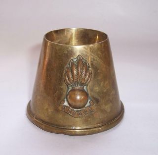 Antique Wwi Trench Art Small Brass Ashtray Pot With Royal Artillery Ubique Badge