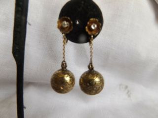 Antique 14k Gold Dangle Earrings With 2 (two) Small Diamonds Screwback