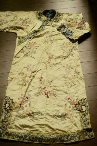 Vintage Antique Chinese Embroidery Embroidered Silk Robe Kimono Flower Butterfly