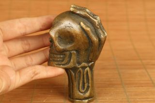 Asian old bronze Hand carving skull head statue walking stick noble decorate 2