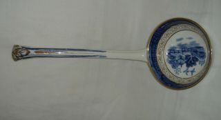 LOVELY ANTIQUE BOOTHS REAL OLD WILLOW BLUE & WHITE XL TUREEN LADLE 2