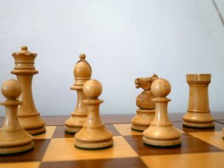 Antique Weighted British Staunton Chess Set.  Complete w/ box (Ayers?) 4