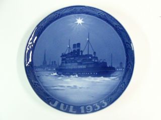 Antique 1933 Royal Copenhagen Porcelain Danish Christmas Plate “jul 1933”