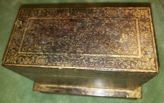 Vera ' s Spirit Vessel - Haunted 1800 ' s Rare Antique Wooden Spice Box - Green Lined 7
