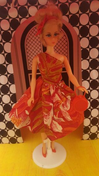 Fabulous Vintage Barbie Clone Premier Fab - Lu Babs Hawaiian / Tropical Dress