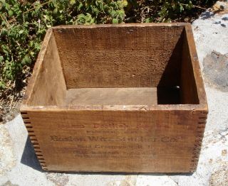 Vintage Wood Box,  Greenwich R.  I.  Boston Wire Stitcher Co.  Primitive Decor