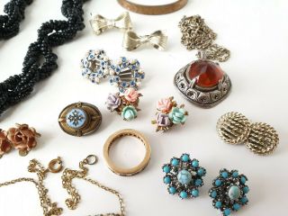 Antique & Vintage Mixed Costume Jewellery Jewelry Joblot Car Boot Earrings Rings 7