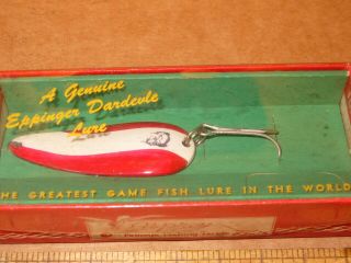 Vintage Eppinger Dardevle Fishing Lure 2.  5 " 216 Spoon Red & White Box