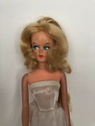 Vintage Tressy Doll Orignal Hair Wearing A Tressy Labeled Gown