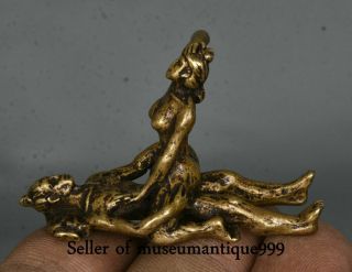 4.  5cm Old Chinese Bronze Copper 2 People Man Make Love Statue Sculpture A11