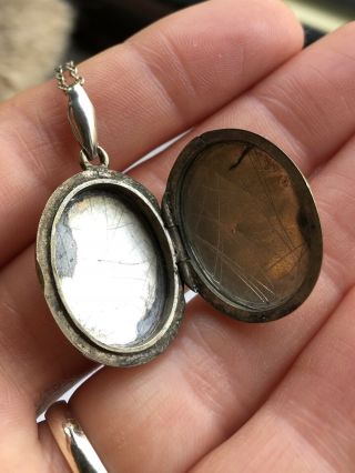 Antique Victorian Silver Front And Back Locket And Chain Etched Decoration 5