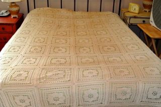 Antique Hand Crafted Crotched Full/Queen Tea Stained Coverlet Bedspread 88 X 94 4