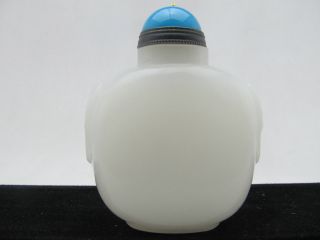 Chinese Perfect Shape 3.  2 Inches Nephrite Jade Snuff Bottle