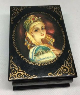 Vintage Russian Lacquer Hand Painted Box Signed
