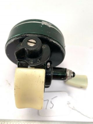 Vintage Johnson Century Spincaster Reel.  Model 100B 5