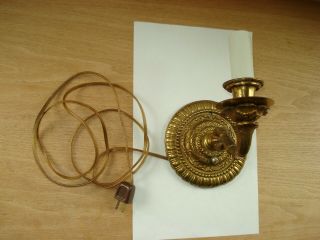 Vintage Victorian Brass Electric Candle Wall Sconce Light Fixture. 5