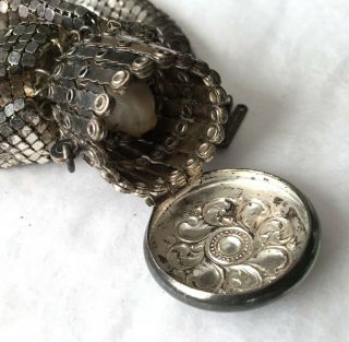 OLD Vtg ANTIQUE Coin Trinket Purse Evening Bag MESH Opens Silver tone 2