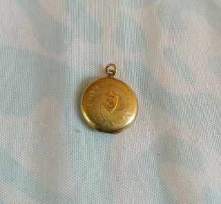 Antique Art Deco Gold Tone Letter T Engraved Circular Locket Necklace Pendant