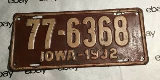 Antique 1932 Iowa License Plate Muscatine County 77 - 6368