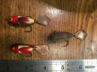 3 Antique,  Vintage Heddon Flap - Ttail Fly Fishing Lures - Red And White,  Gray Mouse
