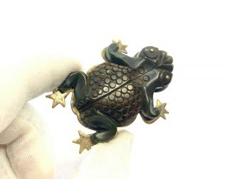 Antique Chinese Art Deco Gilded Carved Green Bakelite Toad Frog Pin Brooch