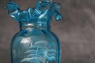 Antique Victorian Mary Gregory blue Art glass vase Urn,  Ruffled Rim,  Etched boy 4