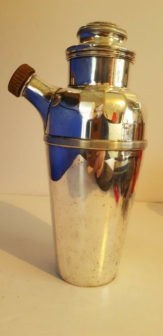 Art Deco Silver Plated Cocktail Shaker With Reamer By William Suckling & Co.