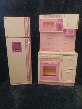 Vintage 1987 Barbie Dream House Kitchen Refrigerator And Stove.  Euc