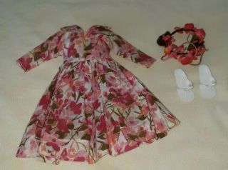 Vintage Tagged Vogue Jill Doll Print Flower Party Dress Exc.  $24.  99