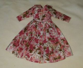 VINTAGE TAGGED VOGUE JILL DOLL PRINT FLOWER PARTY DRESS EXC.  $24.  99 3
