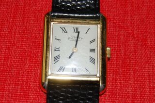 Gents Vintage Rotary Watch With Black Leather Strap.
