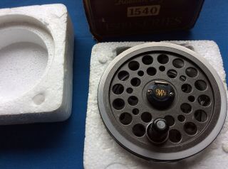 Classic Quality Jw Young & Sons Ltd 1540 Fifteen Hundred Series Salmon Fly Reel