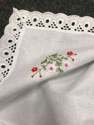 White 100 Cotton Square Embroidery Coffee Side Table Cover Tablecloth Vintage