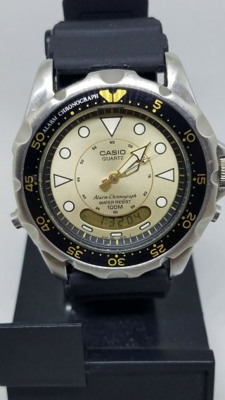 Vintage Mens Casio Diver 100m Alarm Analog Digital Ad - 520 Chronograph Watch
