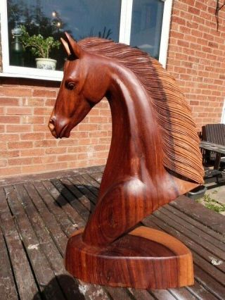 Stunning Quality Vintage Hand Carved Wooden Sculpture Figurine Of Horses Head.