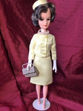 Vintage 1962 Plated Molded Arts 15 in Fashion Doll Jackie Kennedy Look 2