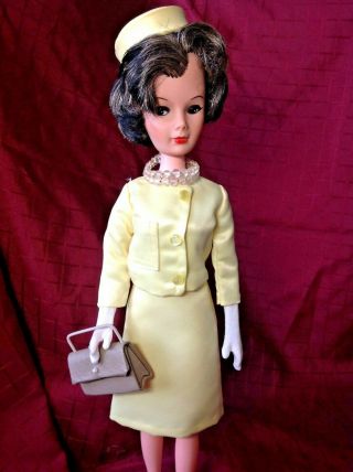 Vintage 1962 Plated Molded Arts 15 in Fashion Doll Jackie Kennedy Look 5