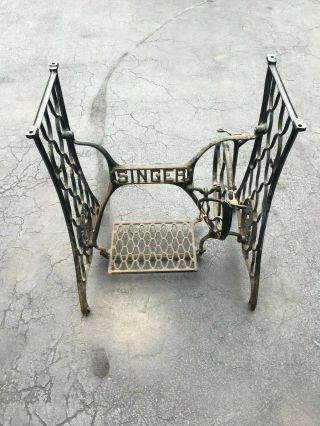 Singer Sewing Machine Treadle Table Cast Iron Stand Legs