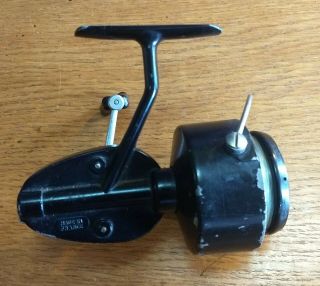 Vintage Garcia Mitchell 300 spinning reel Made in France 2