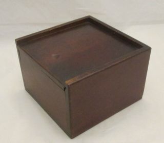 A Fine 19th Century Square Mahogany Box - Sliding Lid - Wooden Box