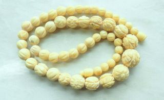 Antique Vintage Necklace,  Hand Carved Graduated Bovine Bone Beads,  Cream Color 4