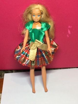 Vintage Mattel 1967 Barbie Skipper Doll With Outfit Knees Bend