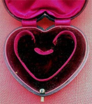 VICTORIAN JEWELLERY BOX ANTIQUE JEWELRY CASE HEART SHAPE NECKLACE BRACELET BOX 3