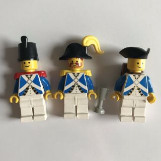 3x Vintage Lego Pirates Minifigures Blue Coat Imperial Soldiers Bluecoats